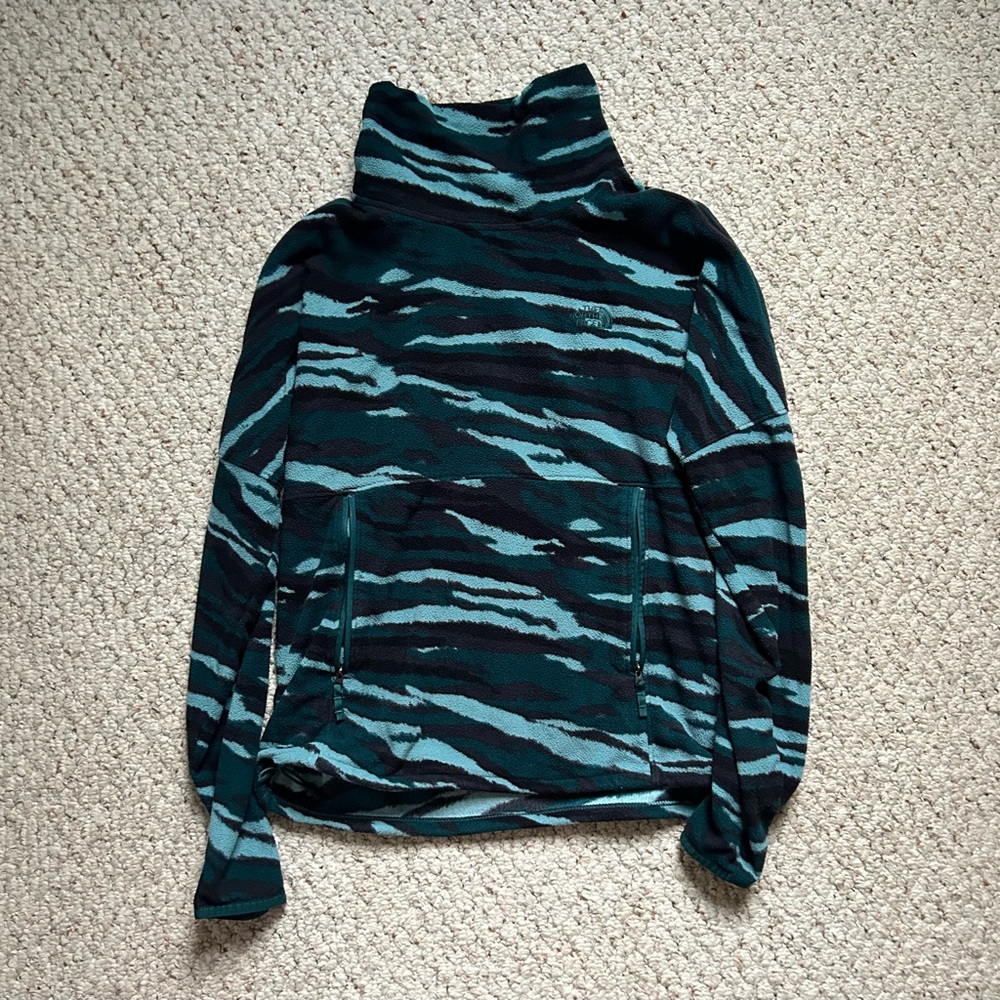 North Face mock neck sweatshirt women’s
